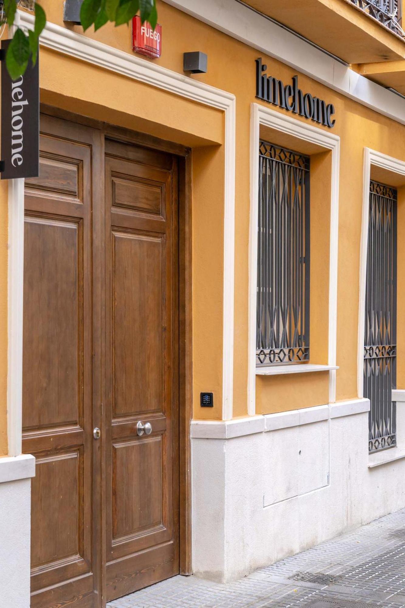 Limehome Malaga Calle Victoria Exteriér fotografie