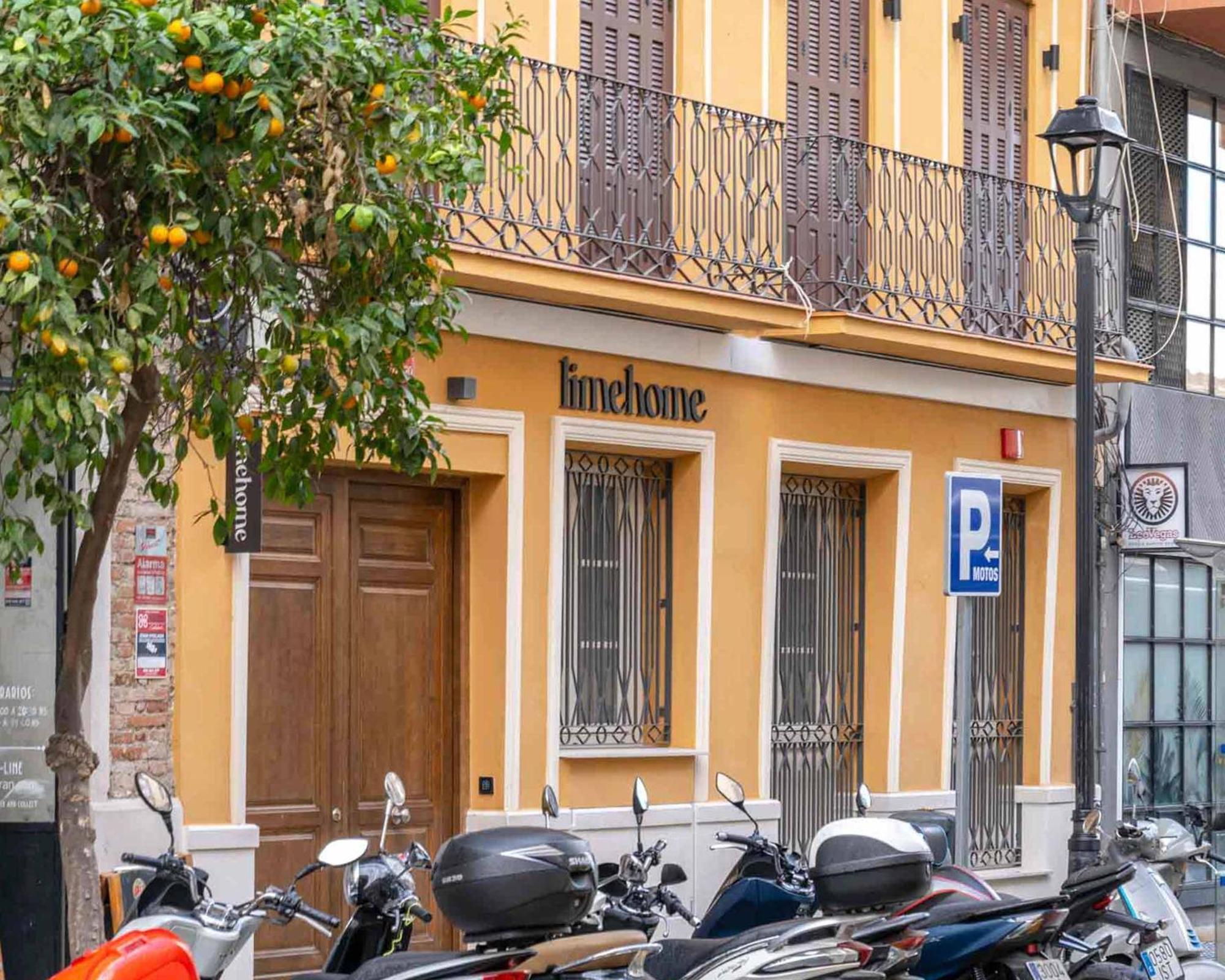 Limehome Malaga Calle Victoria Exteriér fotografie
