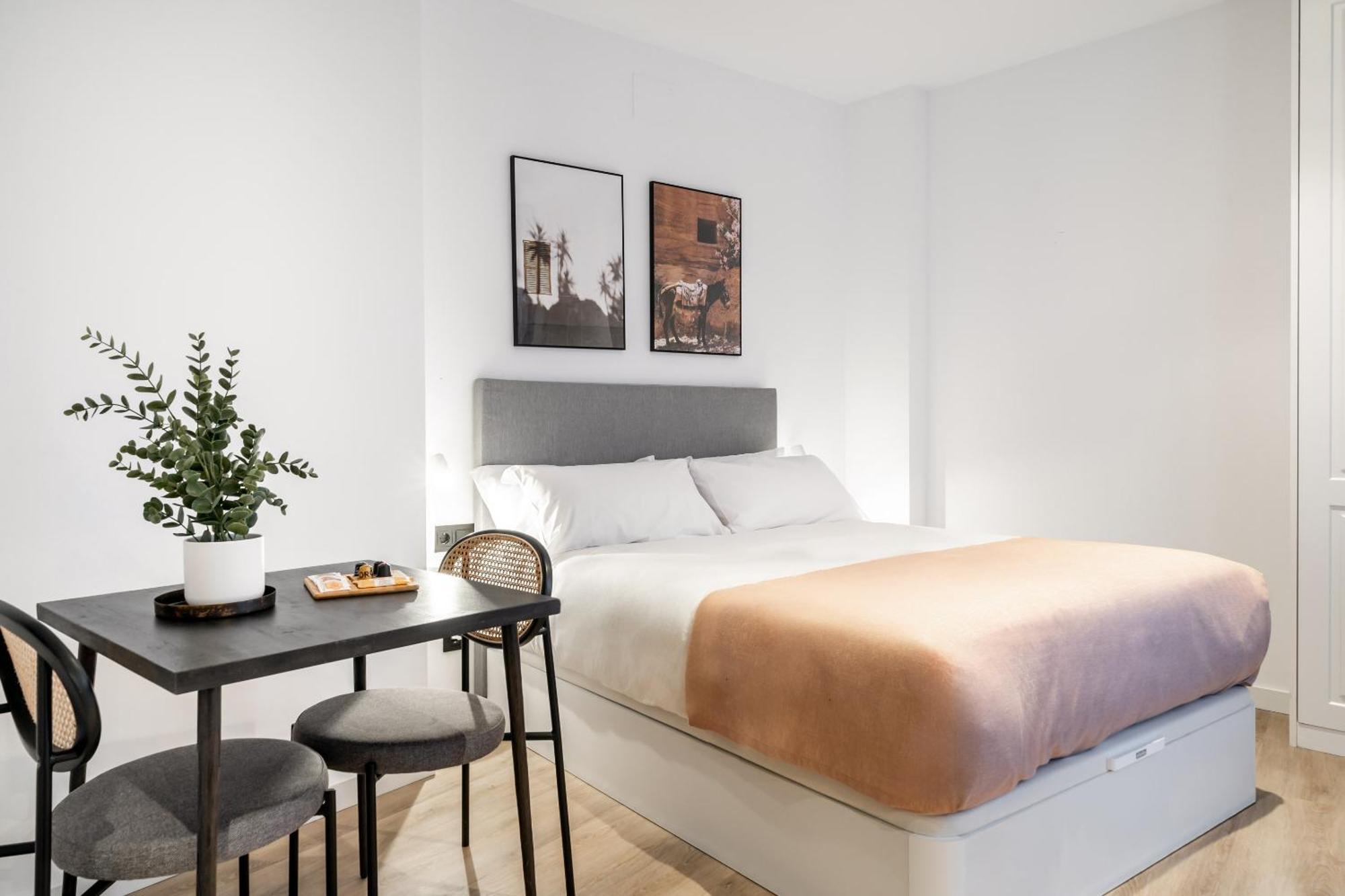 Limehome Malaga Calle Victoria Exteriér fotografie