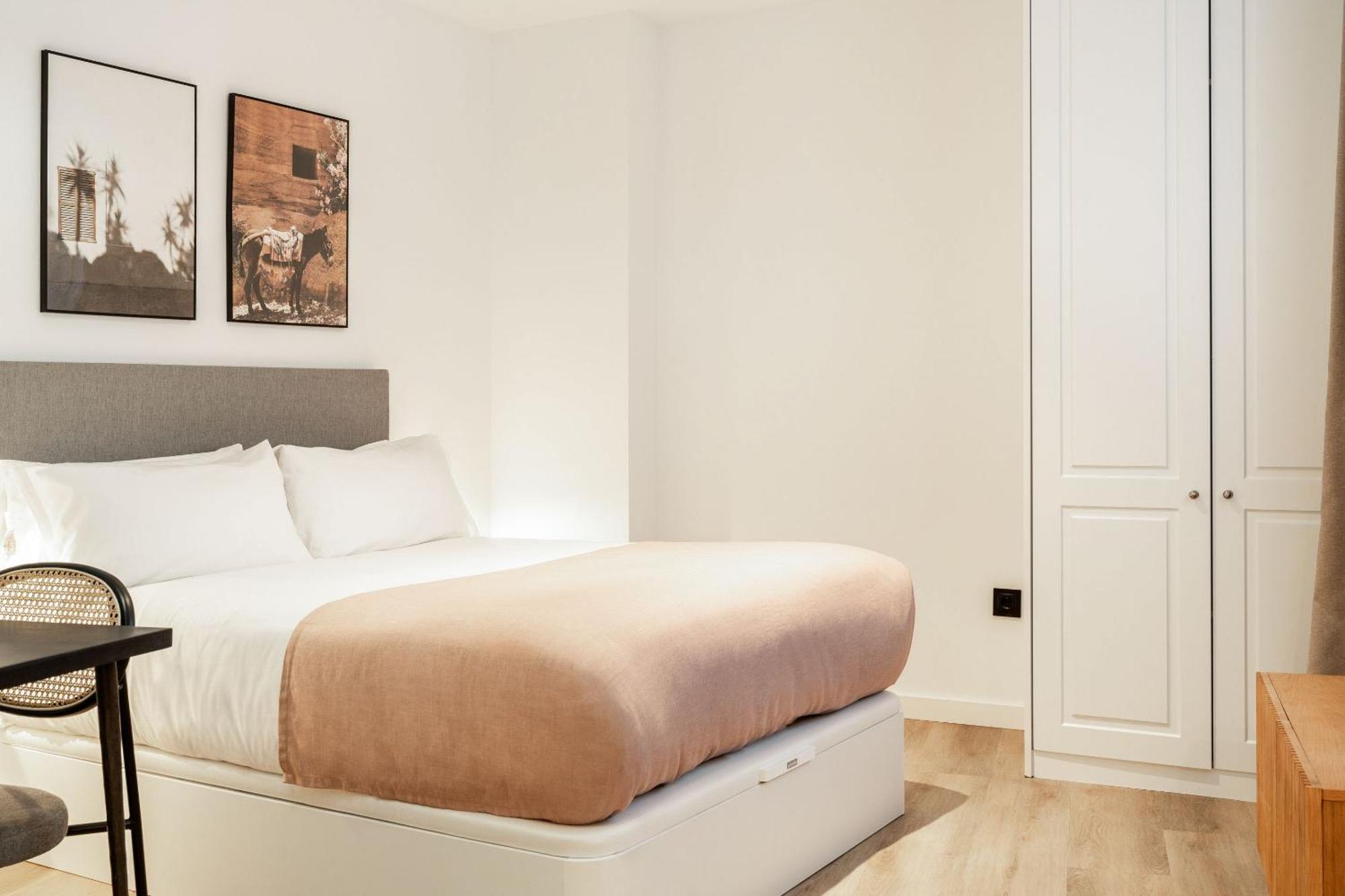 Limehome Malaga Calle Victoria Pokoj fotografie