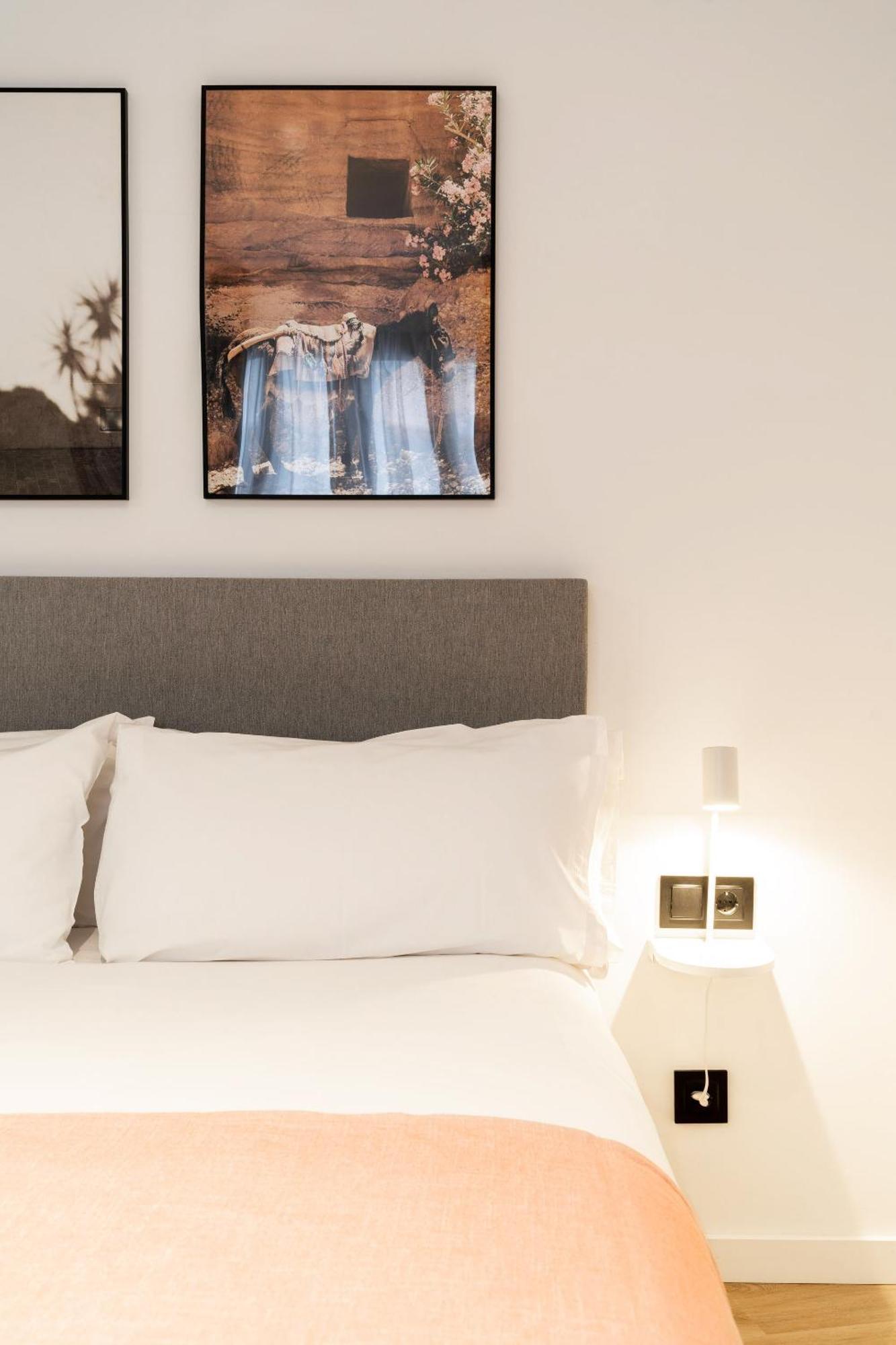 Limehome Malaga Calle Victoria Pokoj fotografie