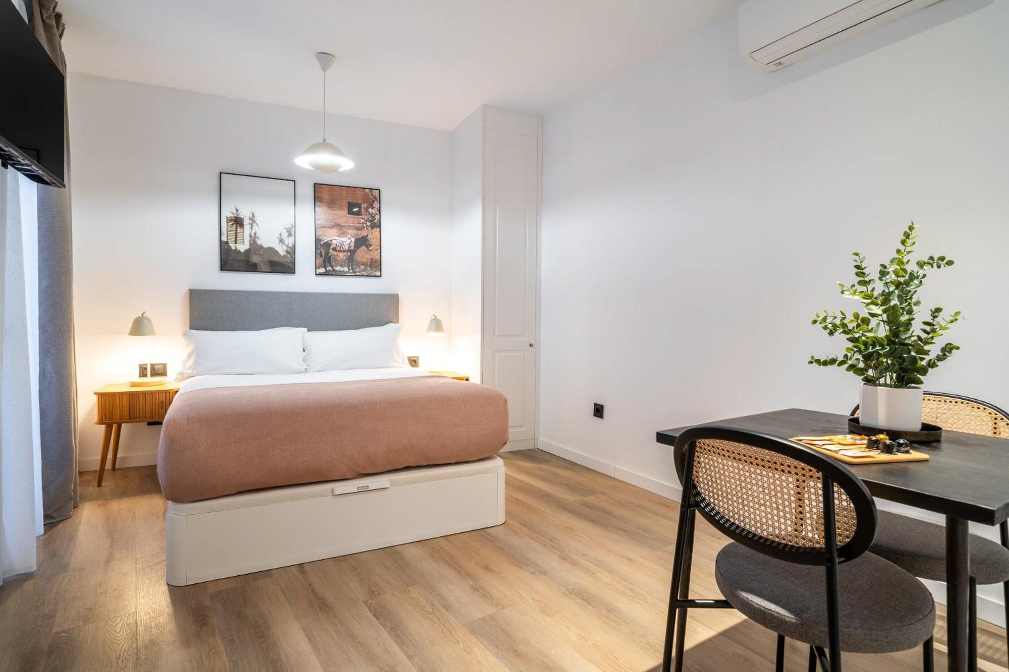 Limehome Malaga Calle Victoria Pokoj fotografie