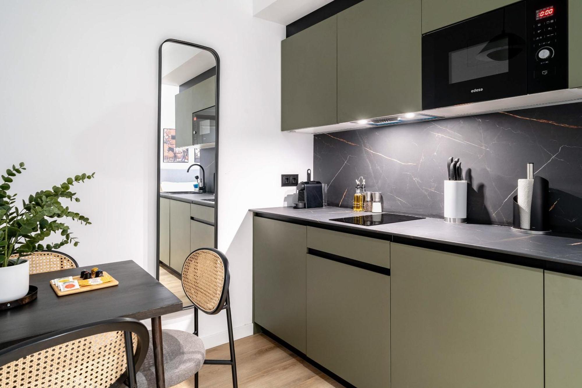Limehome Malaga Calle Victoria Exteriér fotografie