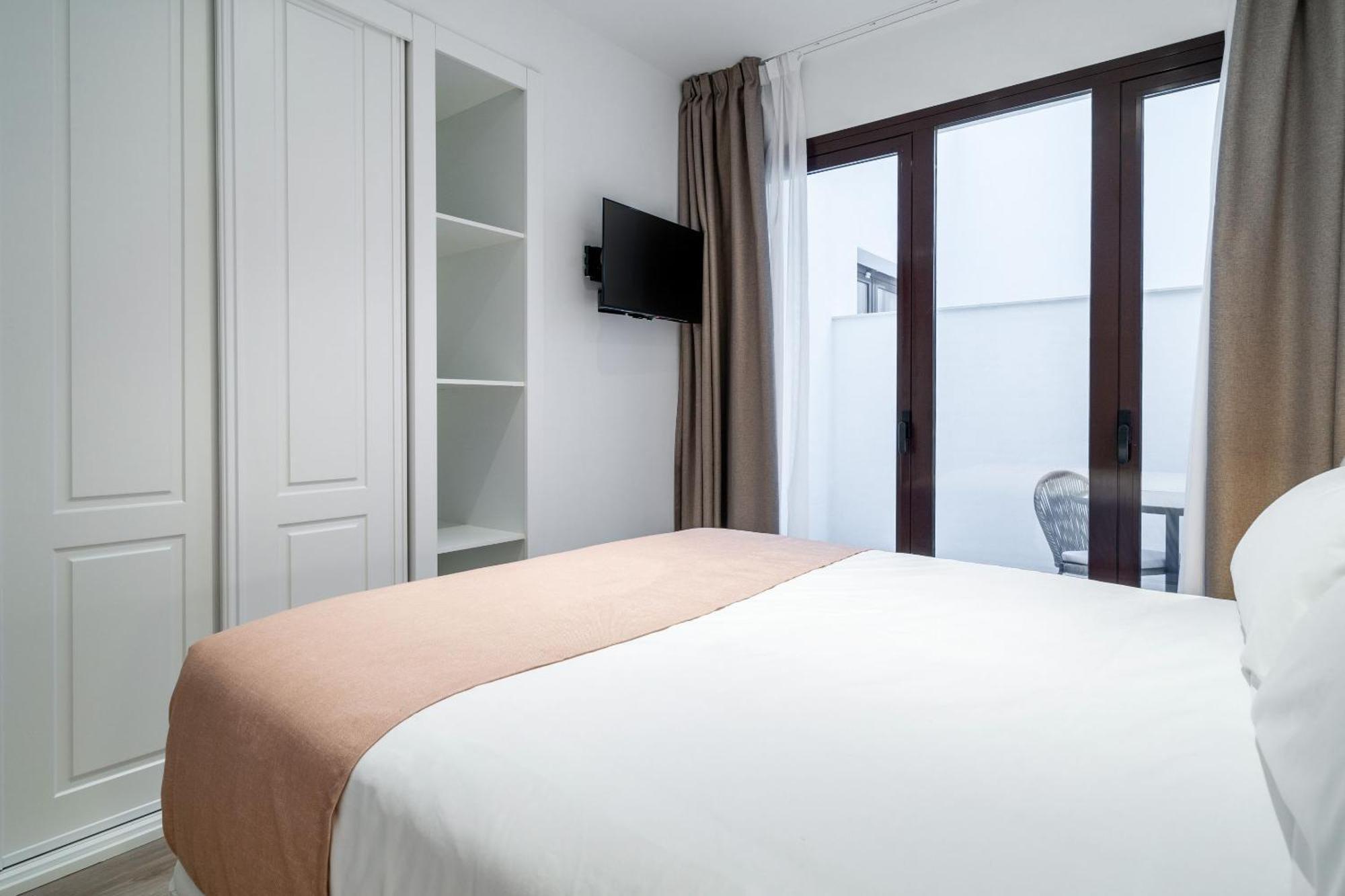 Limehome Malaga Calle Victoria Pokoj fotografie