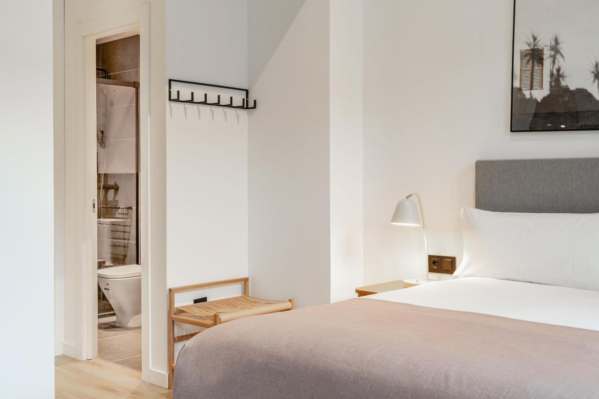 Limehome Malaga Calle Victoria Pokoj fotografie