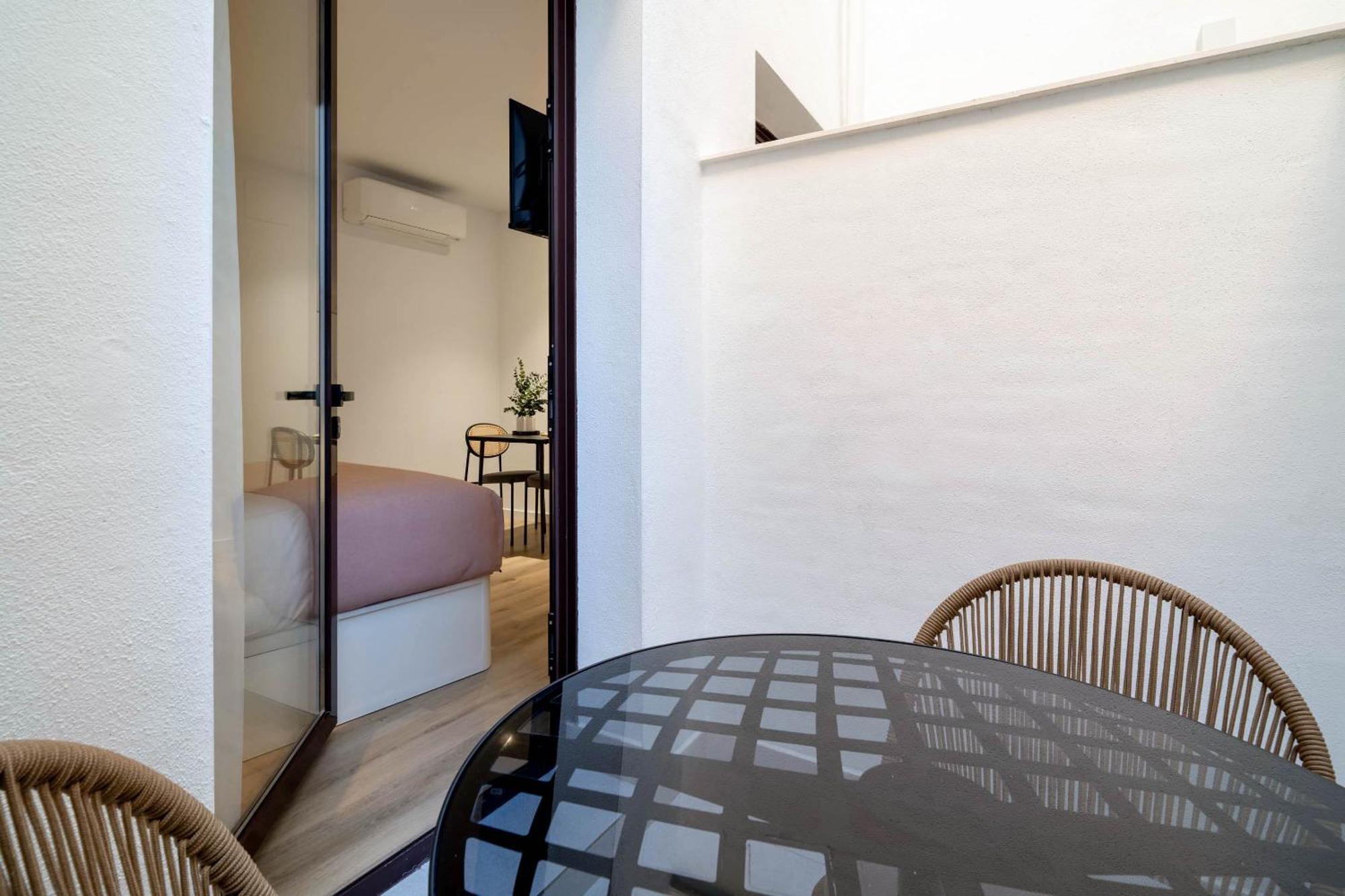 Limehome Malaga Calle Victoria Pokoj fotografie